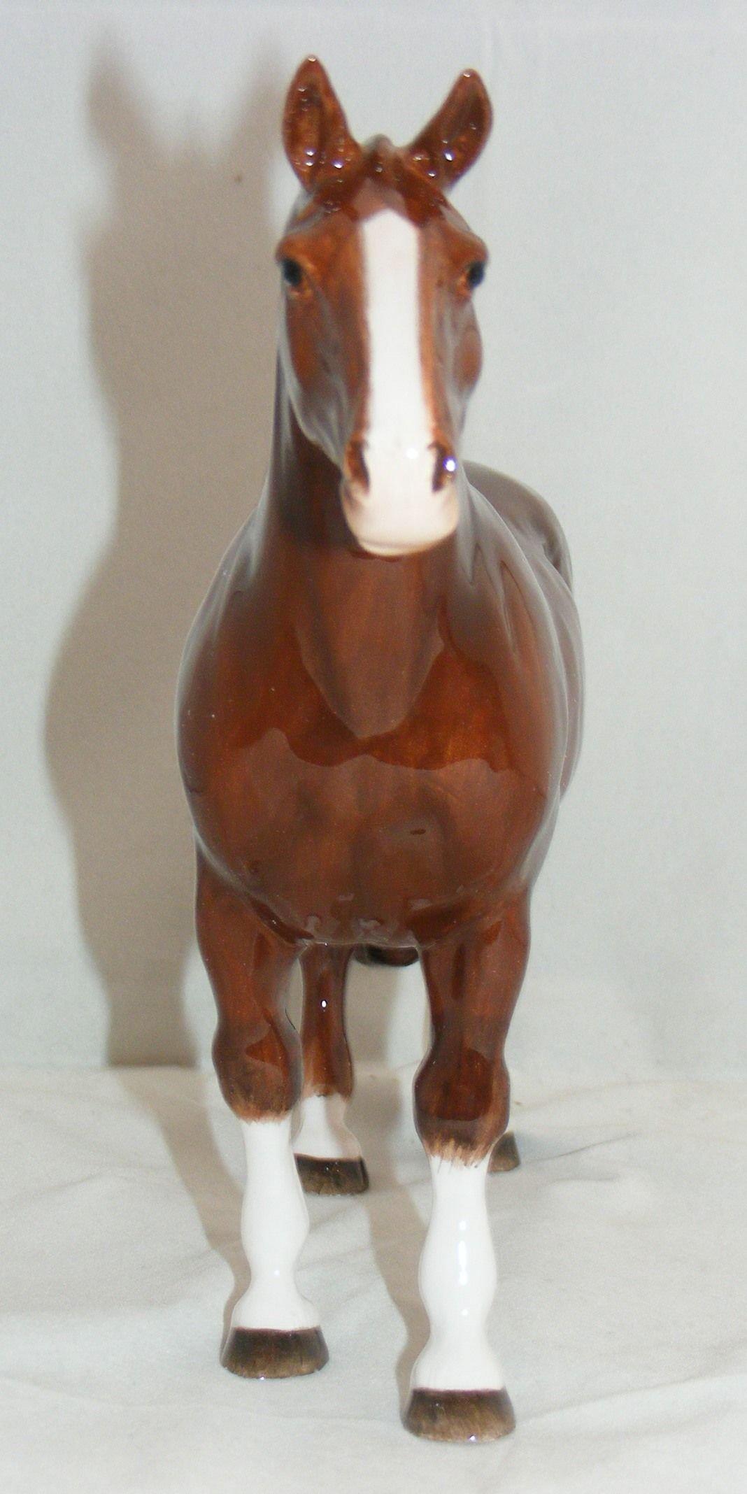 beswick double diamond figure